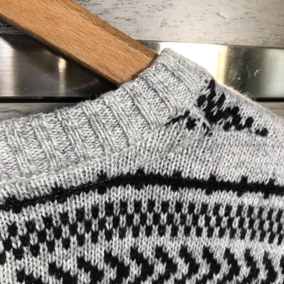 H&M Divided Wool Blend Sweater - Picture 10 of 13